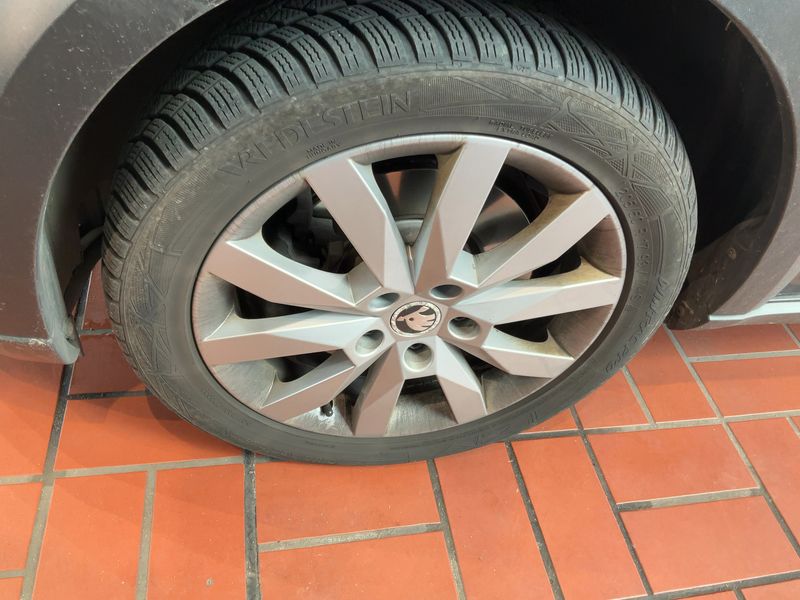 Skoda Octavia 2.0 TDI Scout 4x4 2015 – снимка 3