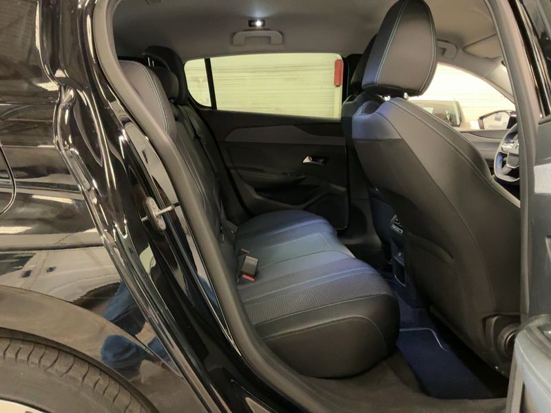 Peugeot 308 1.2 PureTech Allure Pack 2023 – снимка 19