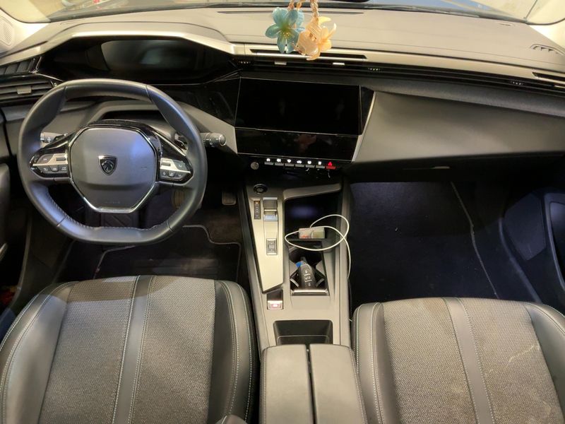 Peugeot 308 1.2 PureTech Allure Pack 2023 – снимка 17