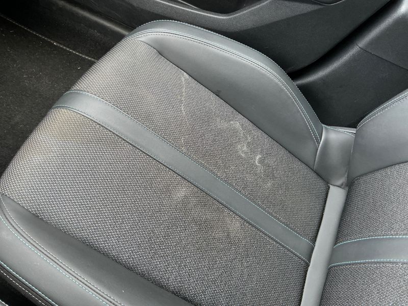 Peugeot 308 1.2 PureTech Allure Pack 2023 – снимка 24