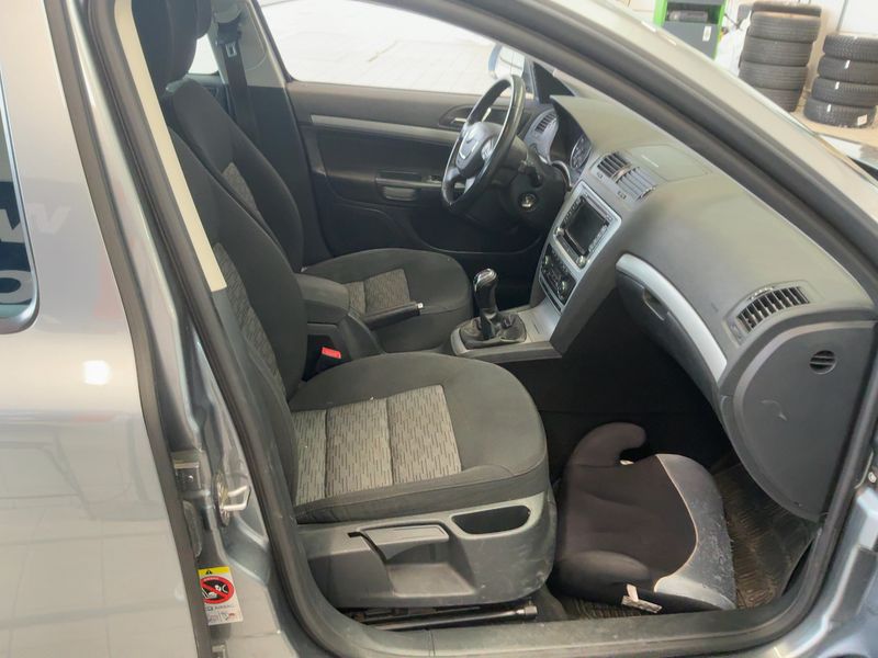 Skoda Octavia 1.4 TSI Ambition 2012 – снимка 17