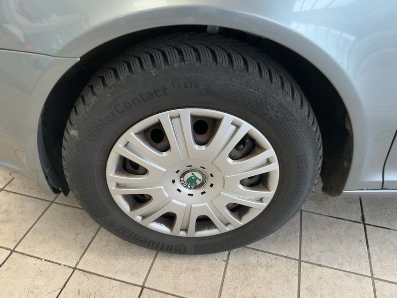 Skoda Octavia 1.4 TSI Ambition 2012 – снимка 3