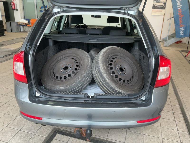 Skoda Octavia 1.4 TSI Ambition 2012 – снимка 16