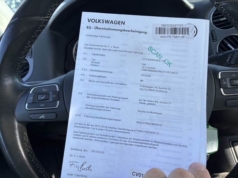 Volkswagen Tiguan 1.4 TSI Sport & Style BlueMotion Tech 2012 – снимка 17
