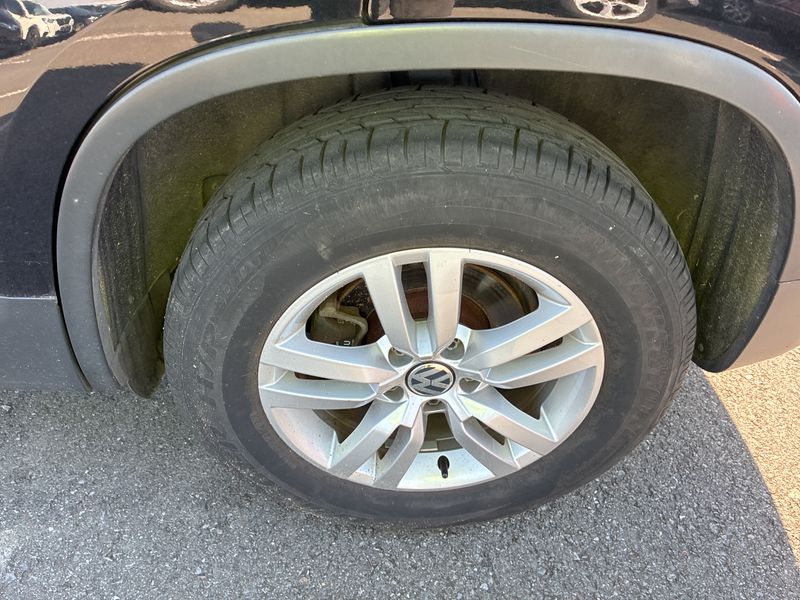 Volkswagen Tiguan 1.4 TSI Sport & Style BlueMotion Tech 2012 – снимка 25