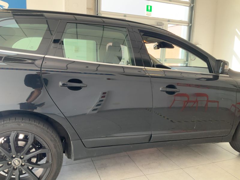 Volvo XC60 2.4 D4 Momentum AWD 2012 – снимка 10