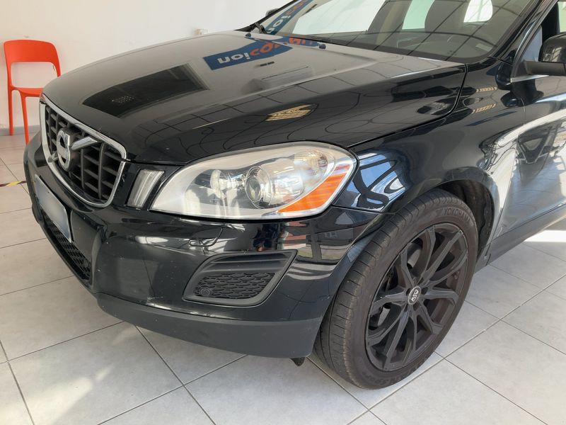 Volvo XC60 2.4 D4 Momentum AWD 2012 – снимка 2
