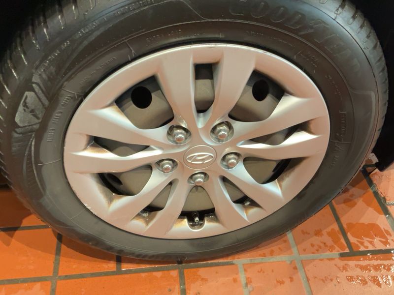 Hyundai ix20 1.4 Classic Blue 2017 – снимка 11