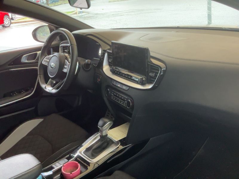 Kia pro_cee'd 1.5 TGDI Mild-Hybrid GT Line 2021 – снимка 17
