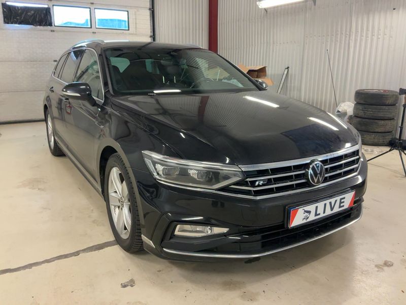 Volkswagen Passat 2.0 TDI Elegance 4Motion 2021 – снимка 12