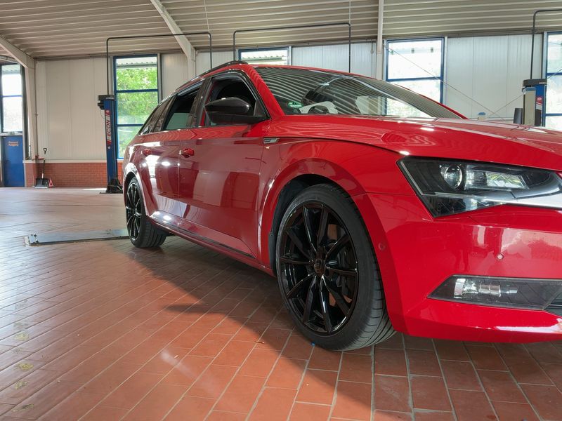 Skoda Superb 2.0 TSI SportLine 4x4 2016 – снимка 12