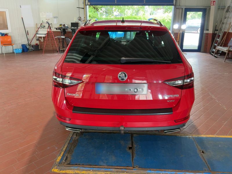 Skoda Superb 2.0 TSI SportLine 4x4 2016 – снимка 7