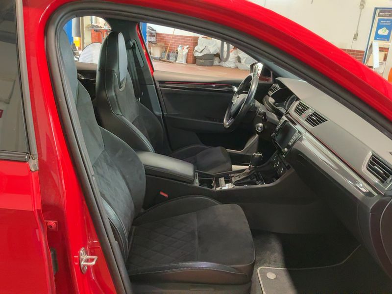 Skoda Superb 2.0 TSI SportLine 4x4 2016 – снимка 17