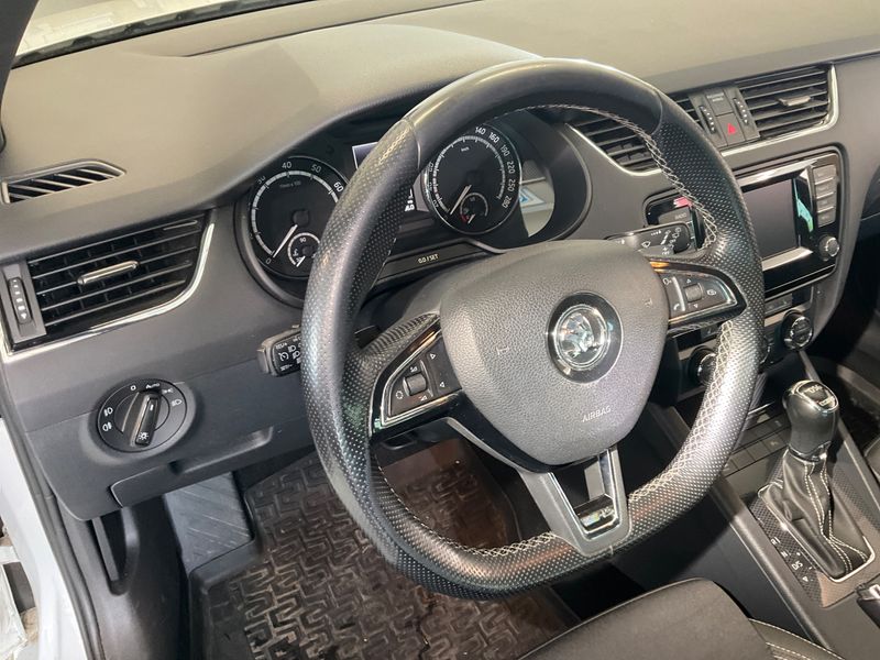 Skoda Octavia 2.0 TSI RS 2014 – снимка 26