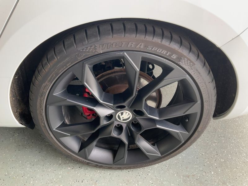 Skoda Octavia 2.0 TSI RS 2014 – снимка 5