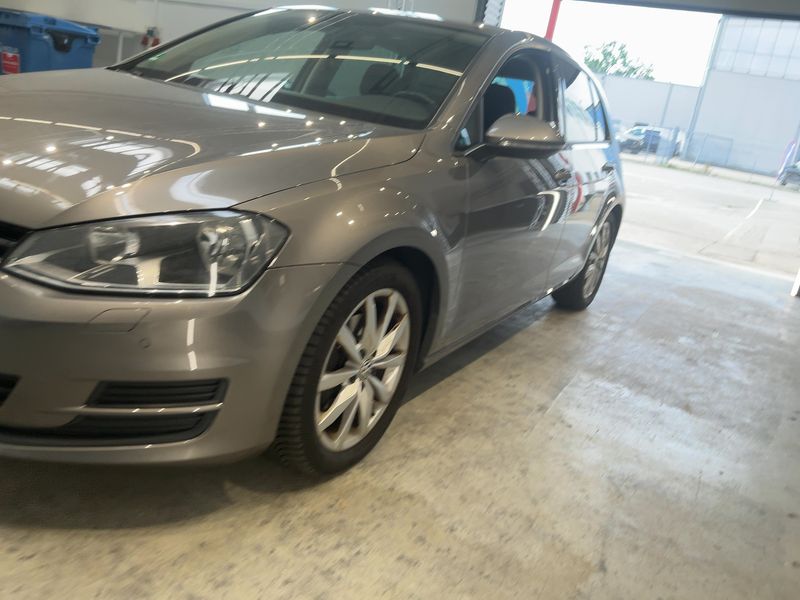Volkswagen Golf VII 2.0 TDI Comfortline BlueMotion Tech 2016 – снимка 2