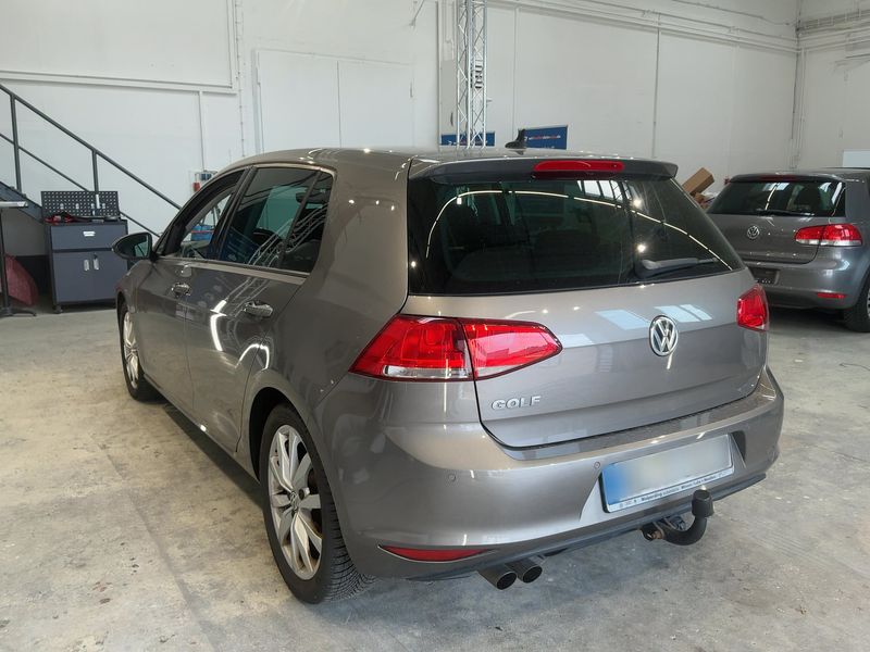 Volkswagen Golf VII 2.0 TDI Comfortline BlueMotion Tech 2016 – снимка 6