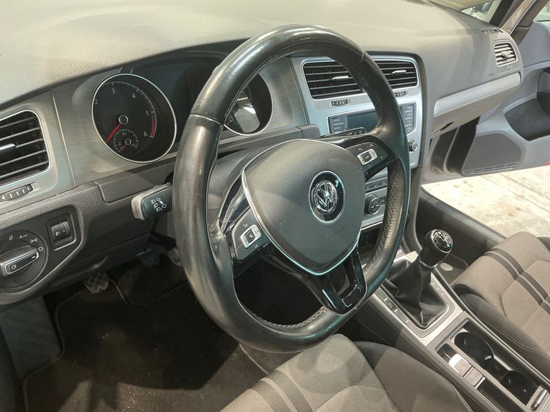 Volkswagen Golf VII 2.0 TDI Comfortline BlueMotion Tech 2016 – снимка 26