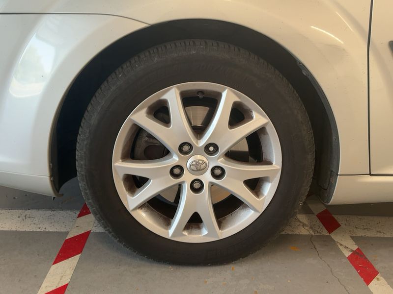 Toyota Corolla Verso 2.2 D-4D Les bleus 2008 – снимка 3