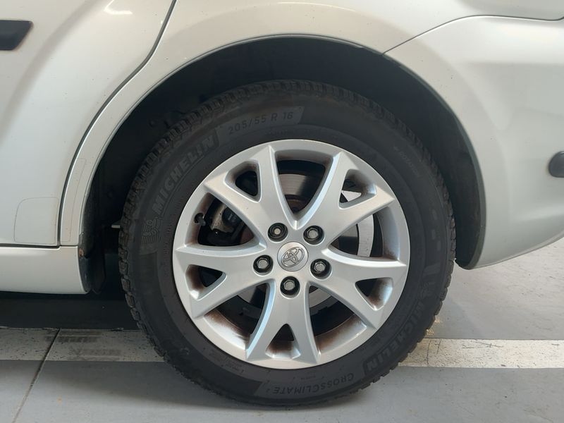Toyota Corolla Verso 2.2 D-4D Les bleus 2008 – снимка 5