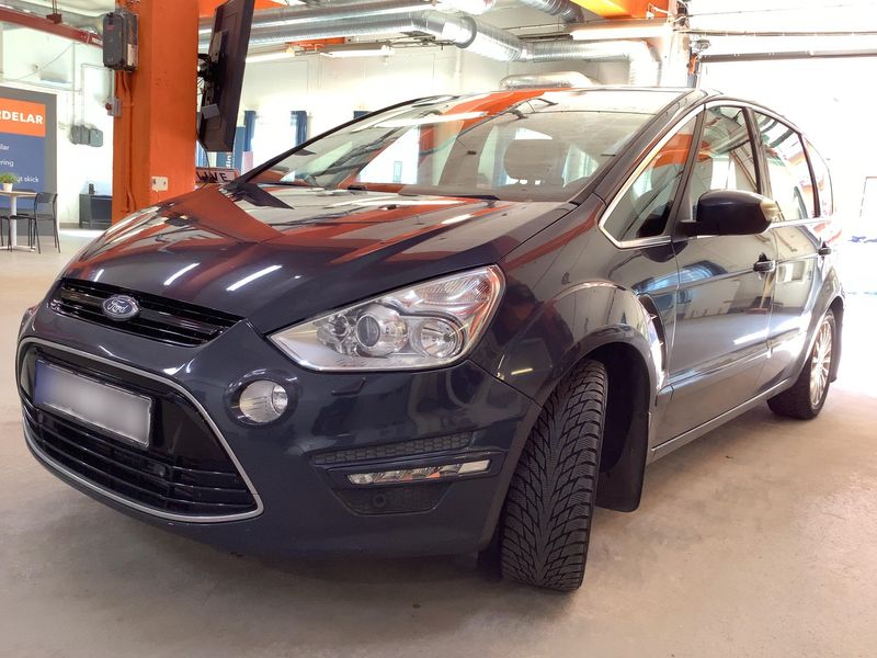 Ford S-Max 2.2 TDCi Titanium 2011 – снимка 1