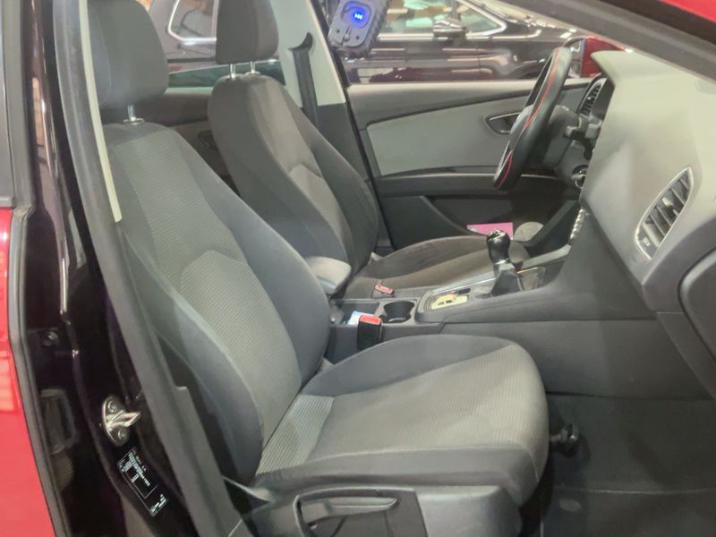 Seat Leon 2.0 TDI Style Plus 2017 – снимка 16