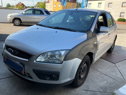 Ford Focus 1.6 Ghia 2006 – снимка 1