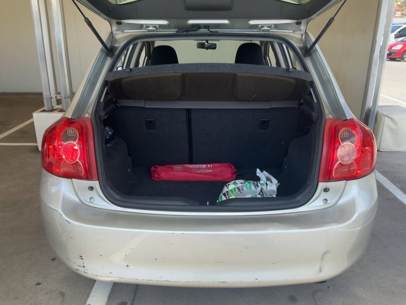 Toyota Auris 2.0 D-4D Active 2009 – снимка 15