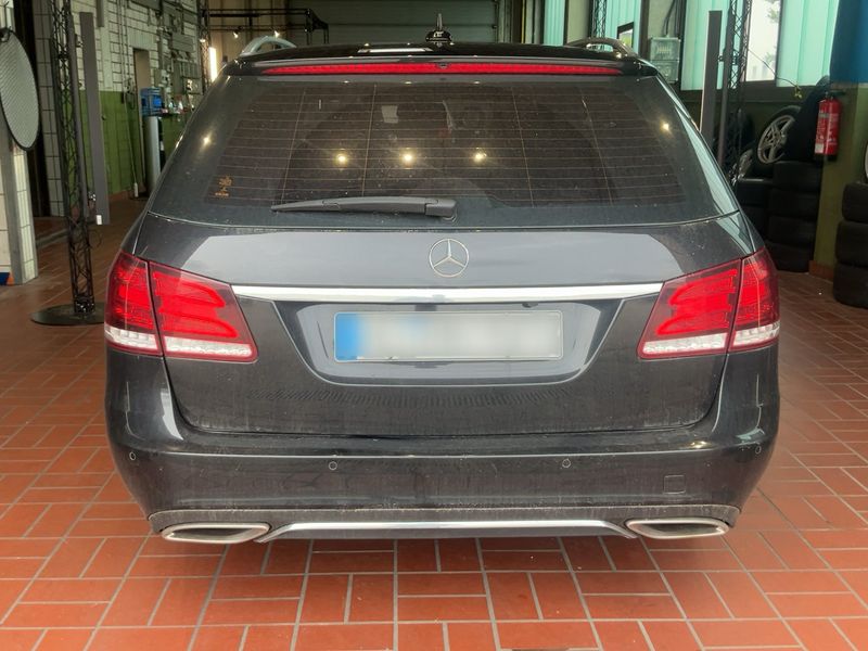 Mercedes-Benz E-Klasse E 350 CDI T 4Matic BlueTEC Avantgarde 2015 – снимка 7