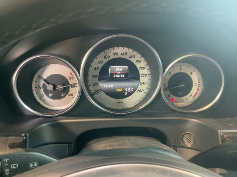 Mercedes-Benz E-Klasse E 350 CDI T 4Matic BlueTEC Avantgarde 2015 – снимка 18
