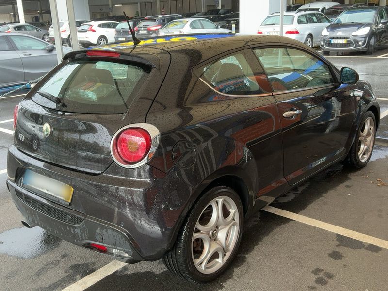 Alfa Romeo MiTo 1.6 JTD Turismo 2010 – снимка 8
