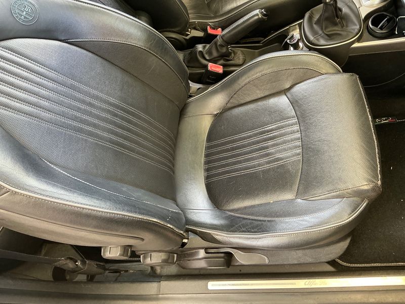 Alfa Romeo MiTo 1.6 JTD Turismo 2010 – снимка 24