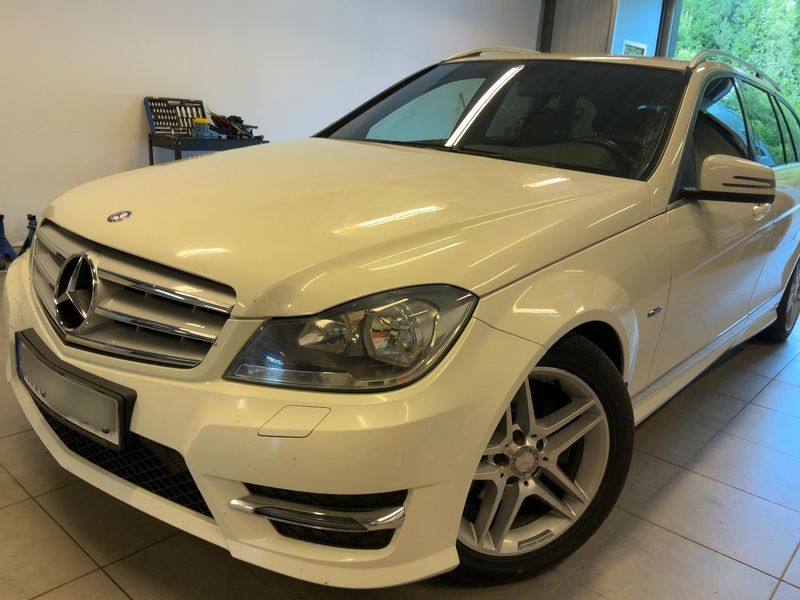 Mercedes-Benz C-Klasse C 220 CDI T BlueEfficiency Avantgarde 2012 – снимка 2