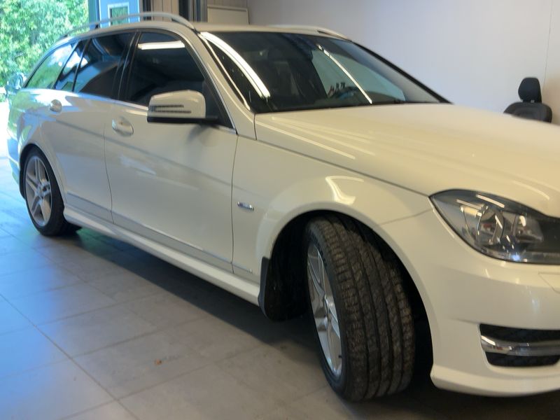 Mercedes-Benz C-Klasse C 220 CDI T BlueEfficiency Avantgarde 2012 – снимка 8