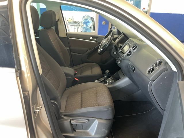 Volkswagen Tiguan 2.0 TDI Sport & Style 4Motion BlueMotion Tech 2013 – снимка 16