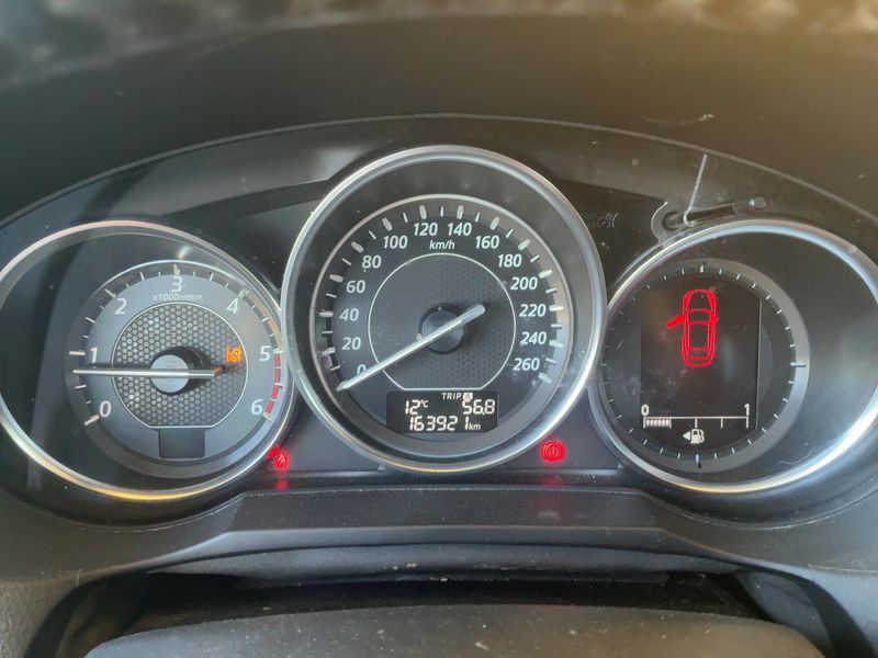 Mazda 6 2.2 Turbodiesel Luxury 2015 – снимка 18