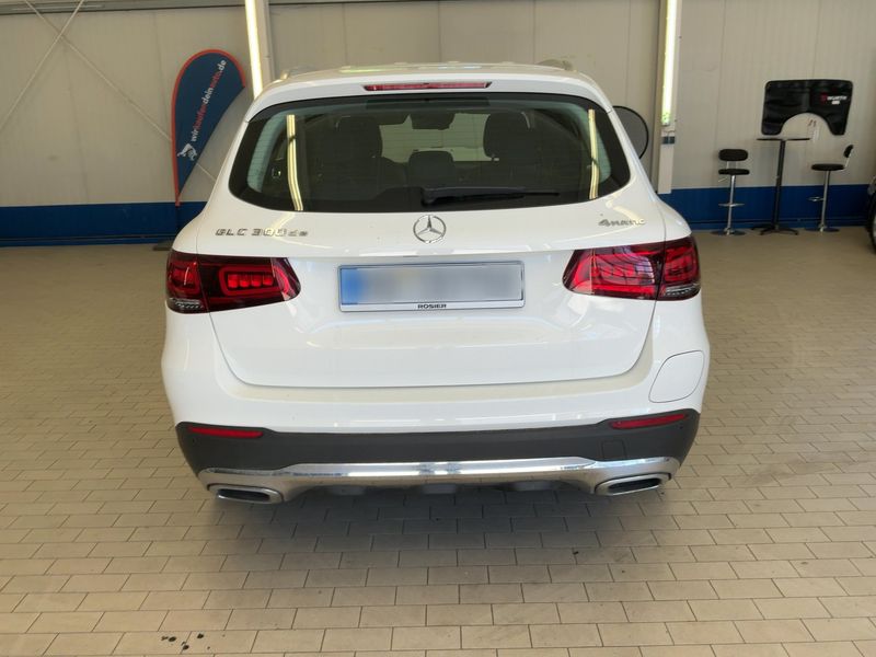 Mercedes-Benz GLC-Klasse GLC 300 de 4Matic 2022 – снимка 7