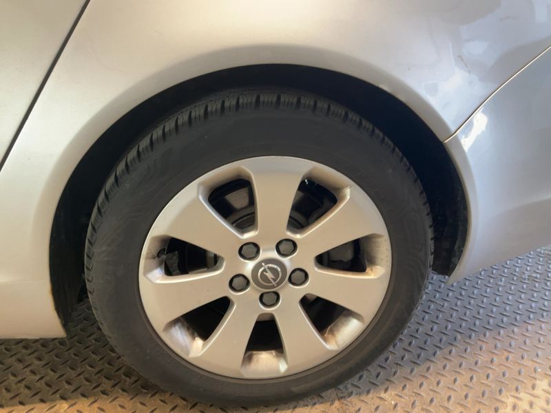 Opel Insignia Sports Tourer 2.0 Turbo Innovation 2013 – снимка 5