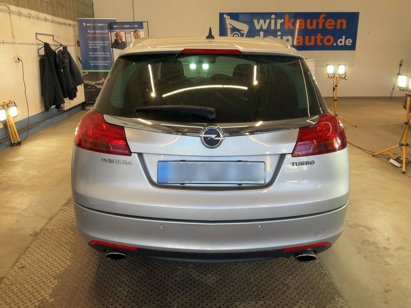 Opel Insignia Sports Tourer 2.0 Turbo Innovation 2013 – снимка 7
