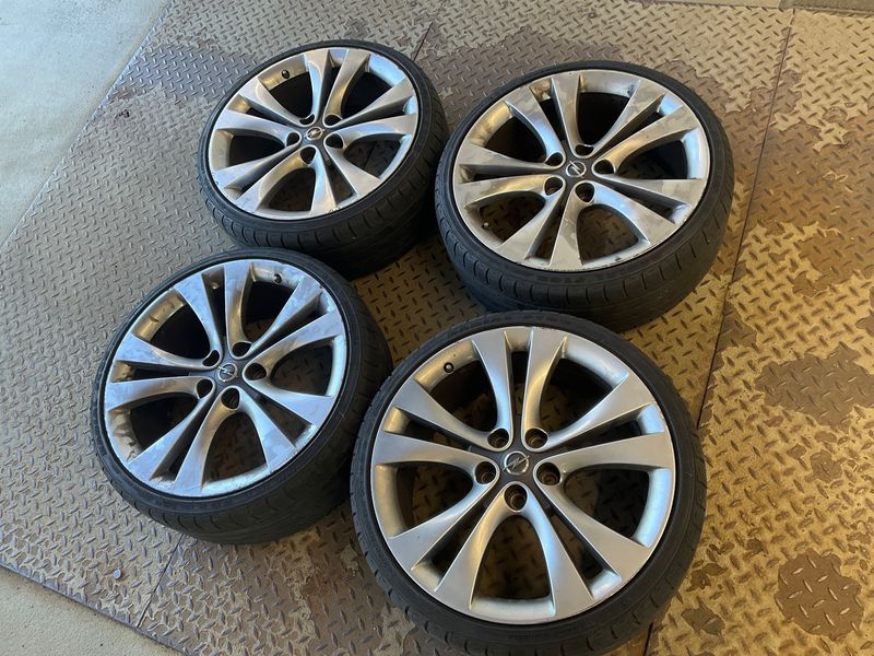 Opel Insignia Sports Tourer 2.0 Turbo Innovation 2013 – снимка 15