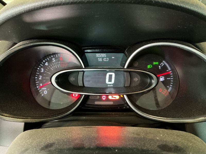 Renault Clio 1.2 Zen 2018 – снимка 18