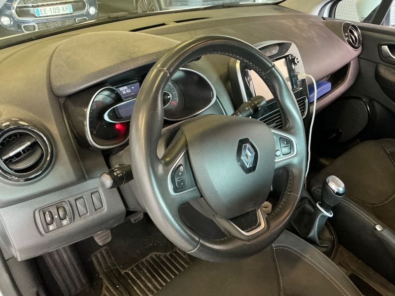 Renault Clio 1.2 Zen 2018 – снимка 32