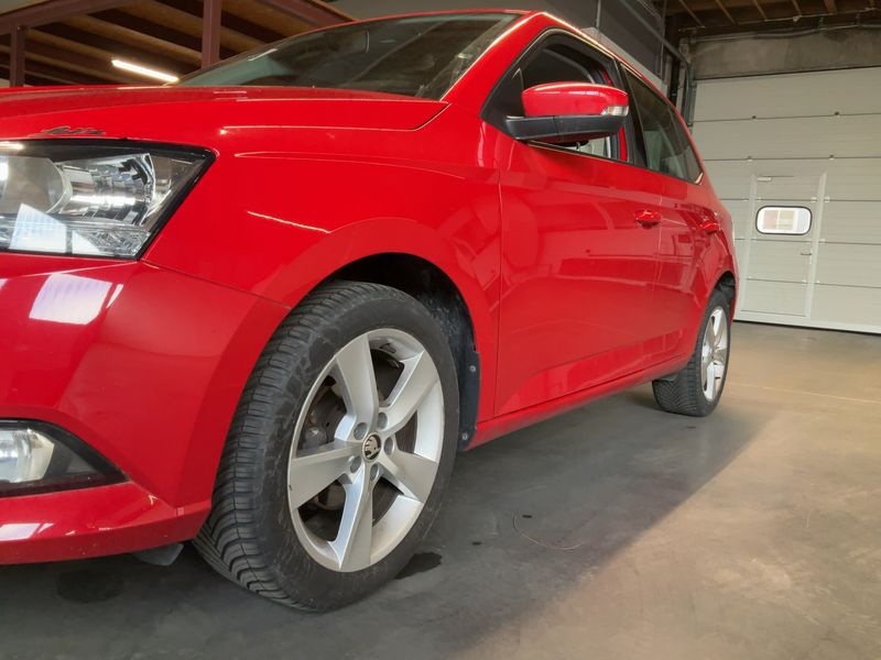 Skoda Fabia 1.0 MPI Cool Plus 2018 – снимка 2