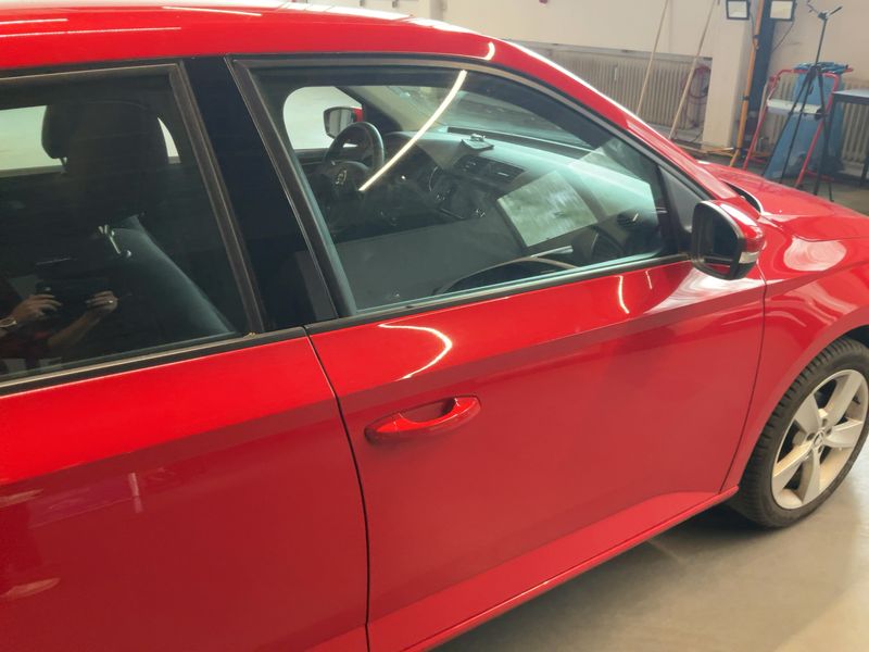 Skoda Fabia 1.0 MPI Cool Plus 2018 – снимка 10