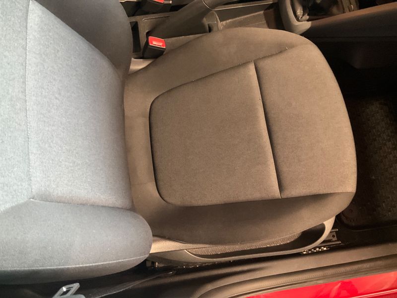 Skoda Fabia 1.0 MPI Cool Plus 2018 – снимка 31