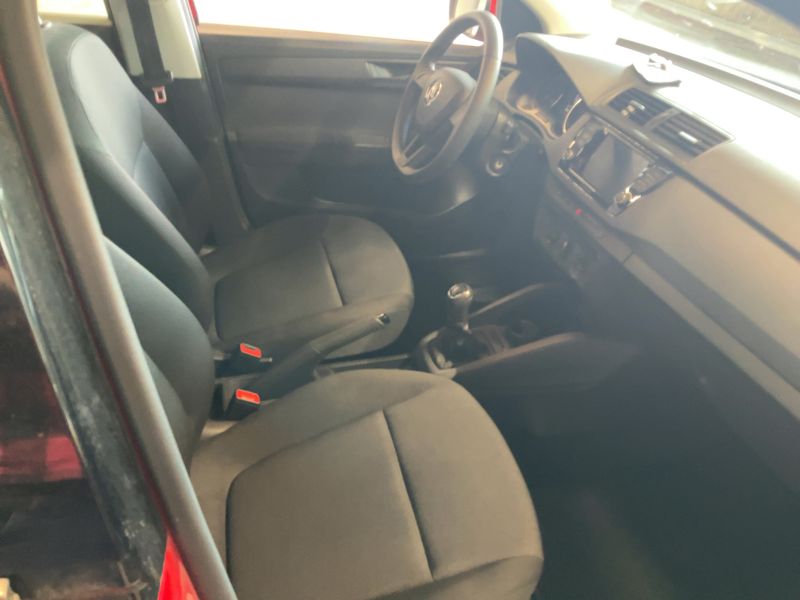 Skoda Fabia 1.0 MPI Cool Plus 2018 – снимка 16