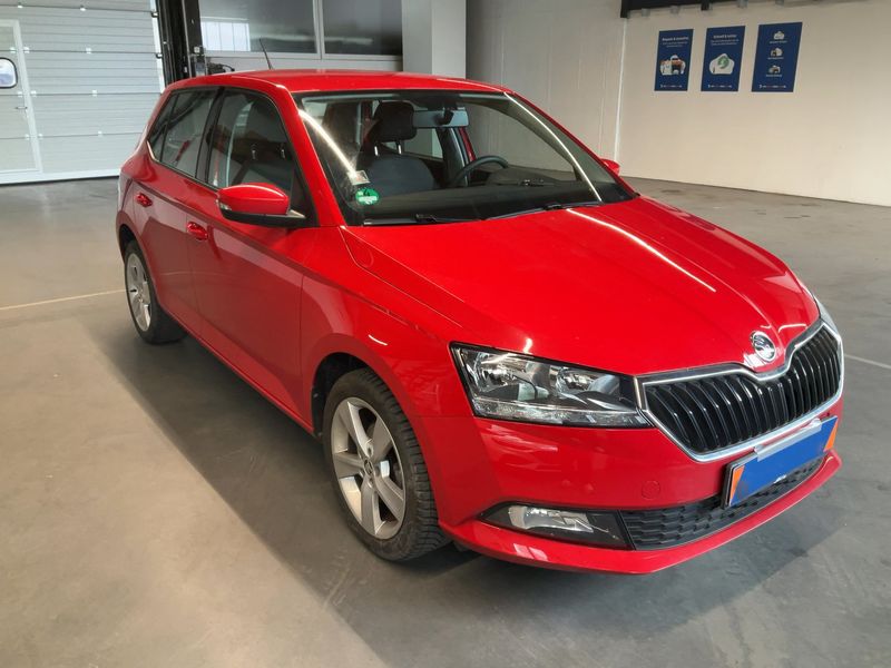 Skoda Fabia 1.0 MPI Cool Plus 2018 – снимка 12