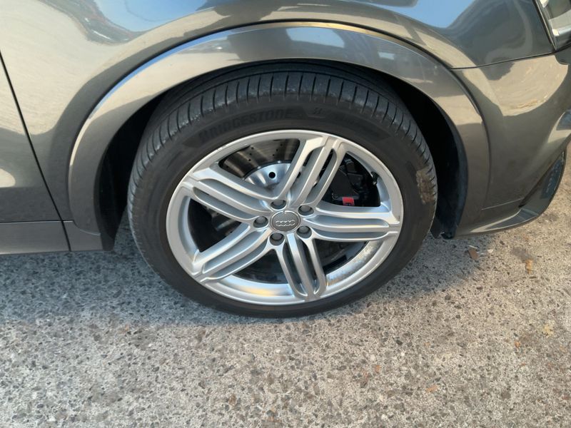 Audi RS Q3 2.5 TFSI quattro 2014 – снимка 11