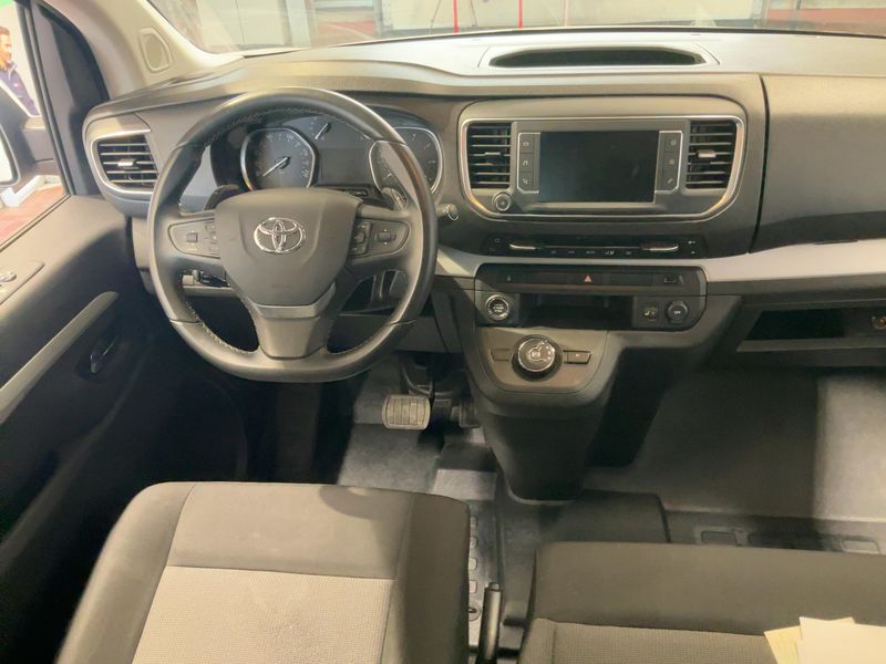Toyota ProAce Verso 2.0 D-4D L2 Executive 2023 – снимка 17