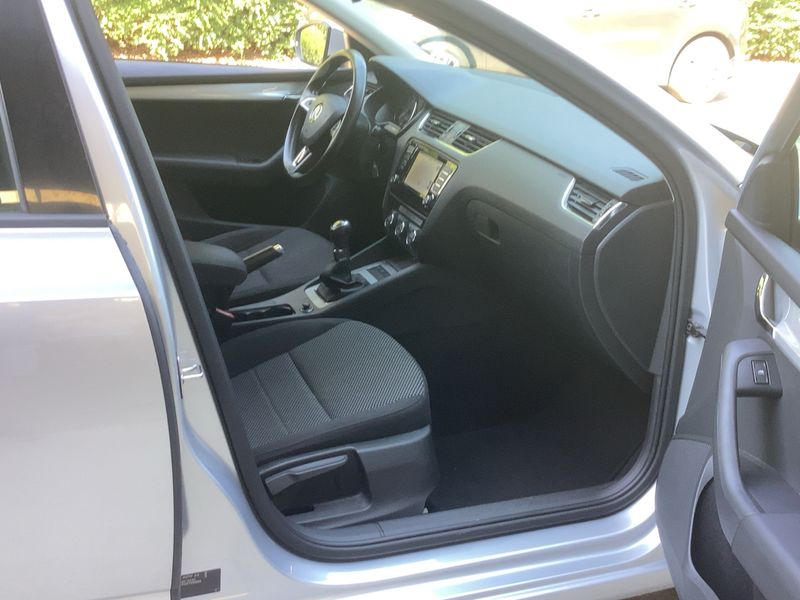 Skoda Octavia 2.0 TDI Ambition 2015 – снимка 17
